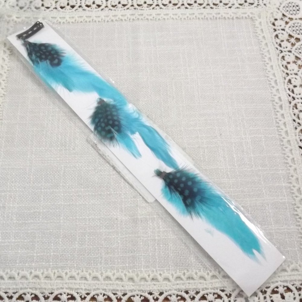Bundle Add-on 3 Feather Clip-in Hair Extension
